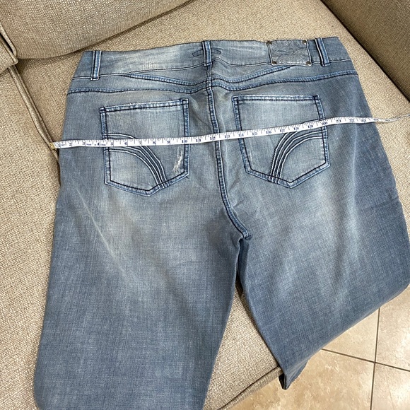 Free Style Revolution Bermuda Shorts - Picture 5 of 7